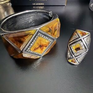 Lia Sophia Amber Tone Geometric Statement Ring and Matching Clamper